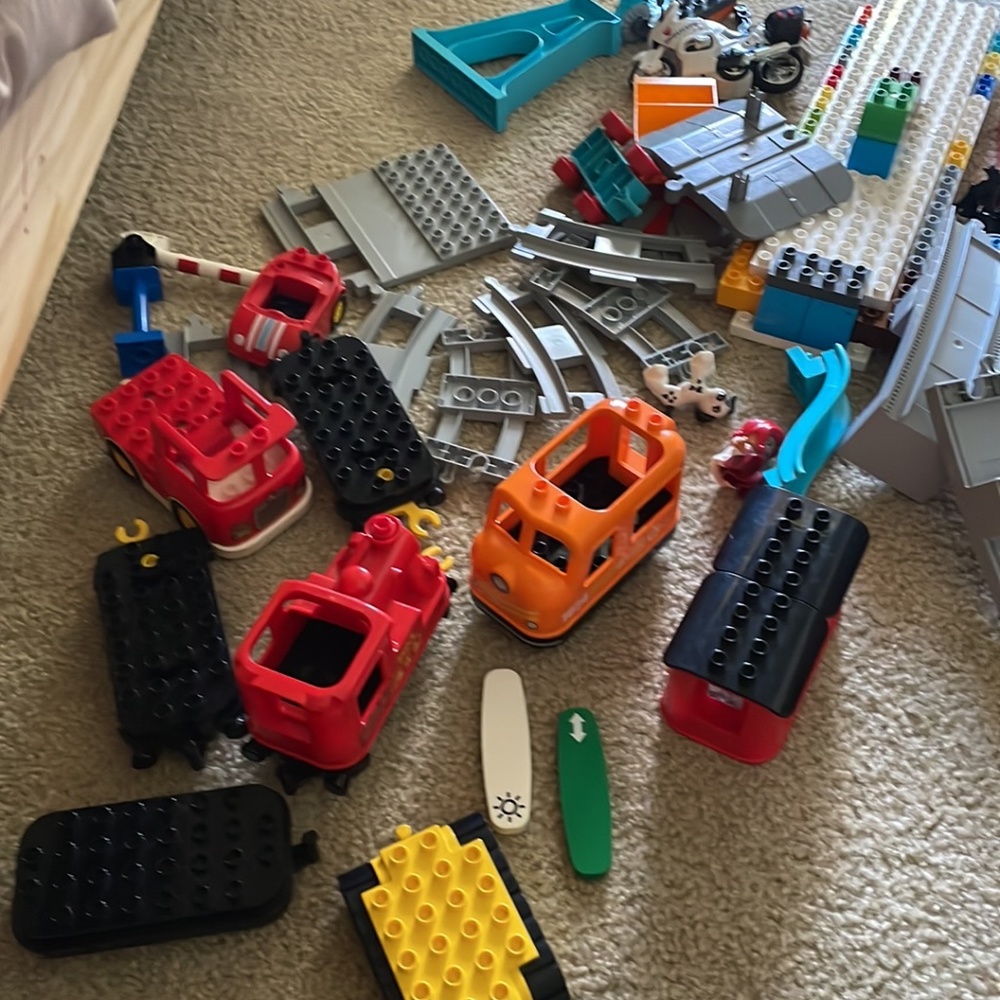 Set legos / both train Lego and others 🙌